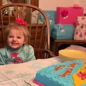 Meet your Posher, Bobbie